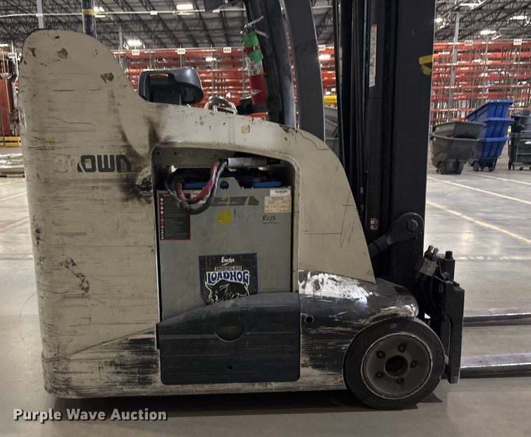 image for item EU4546 2017 Crown RC5545-45 forklift