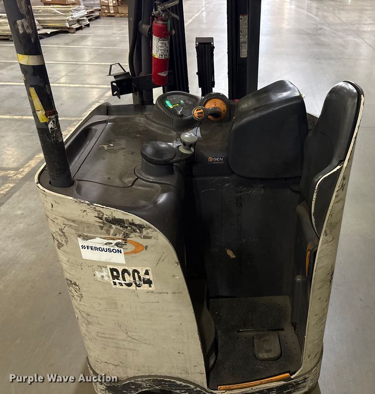 image for item EU4546 2017 Crown RC5545-45 forklift