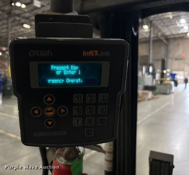 image for item EU4546 2017 Crown RC5545-45 forklift