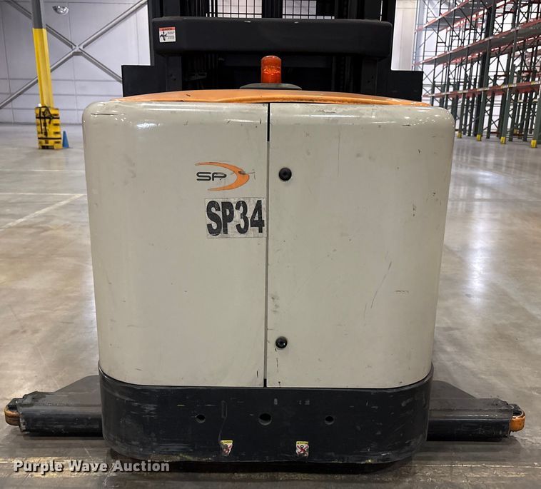 image for item EU4548 2018 Crown SP4050-30 order picker