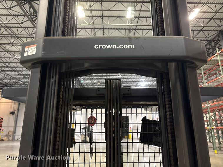 image for item EU4548 2018 Crown SP4050-30 order picker