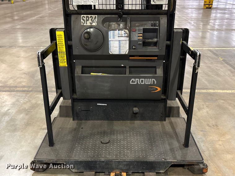 image for item EU4548 2018 Crown SP4050-30 order picker