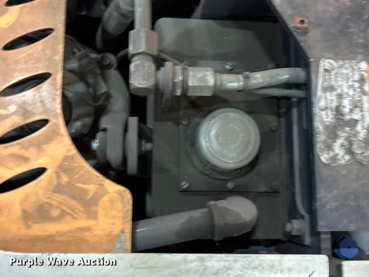 image for item EU4548 2018 Crown SP4050-30 order picker