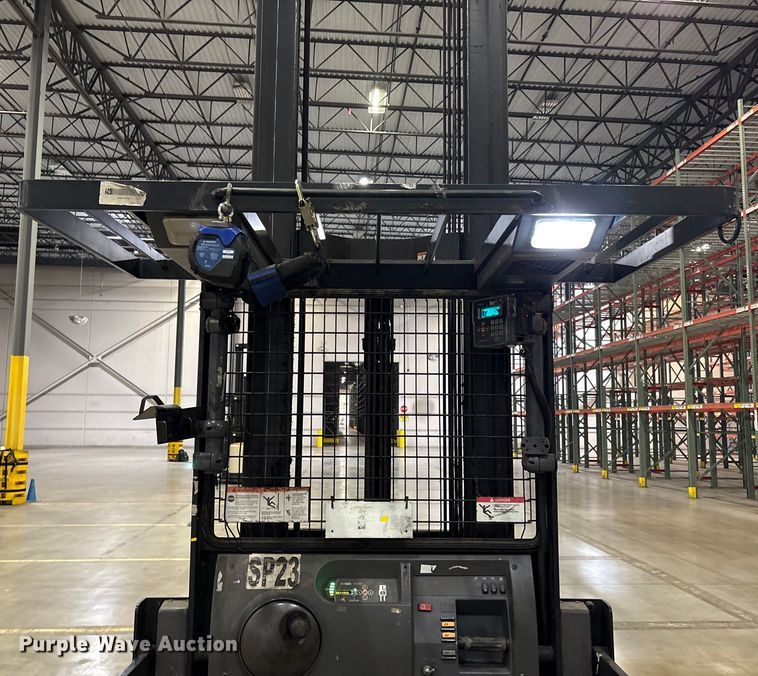 image for item EU4549 2018 Crown SP4050-30 order picker