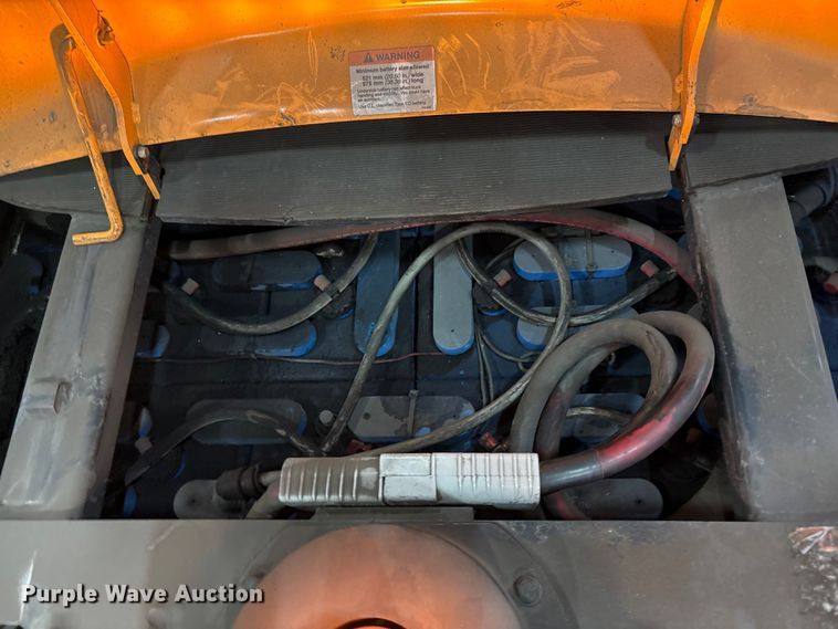 image for item EU4549 2018 Crown SP4050-30 order picker