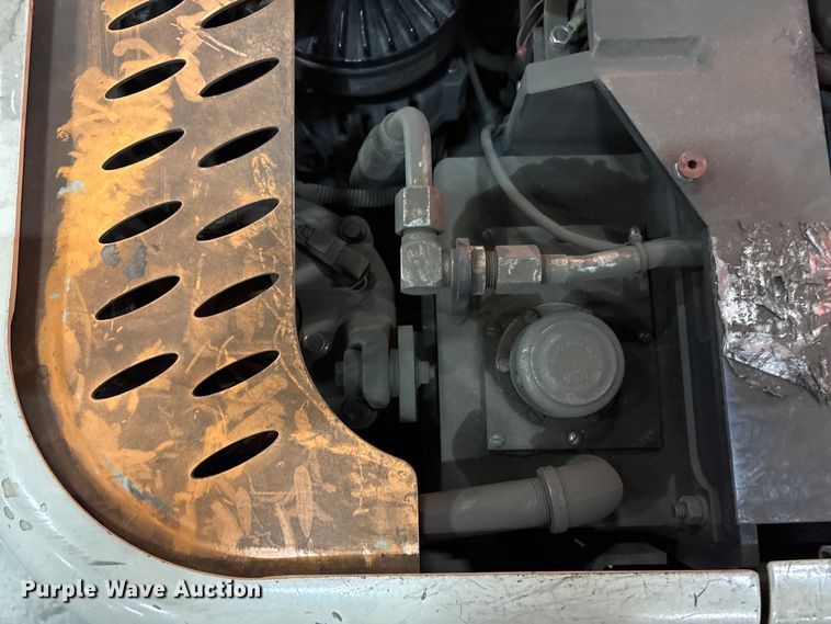 image for item EU4549 2018 Crown SP4050-30 order picker