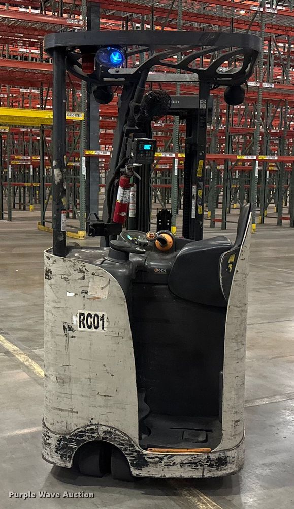 image for item EU4550 2017 Crown RC5545-45 forklift
