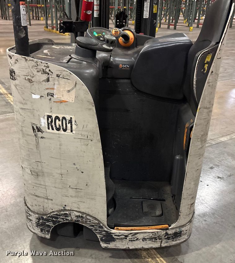 image for item EU4550 2017 Crown RC5545-45 forklift