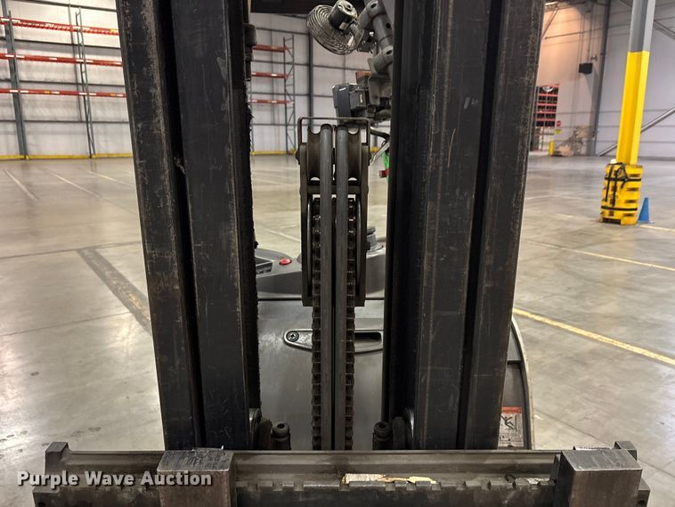 image for item EU4550 2017 Crown RC5545-45 forklift