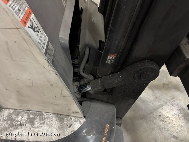 image for item EU4550 2017 Crown RC5545-45 forklift