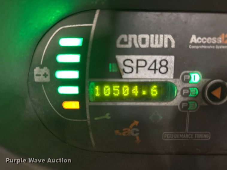 image for item EU4553 2020 Crown SP4050-30 order picker