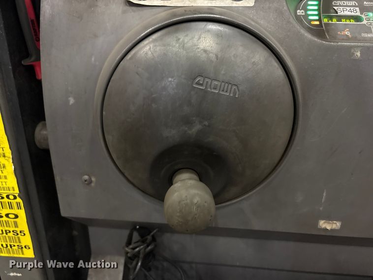 image for item EU4553 2020 Crown SP4050-30 order picker