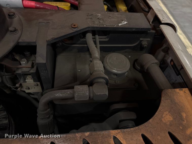 image for item EU7001 2017 Crown SP4050-30 order picker