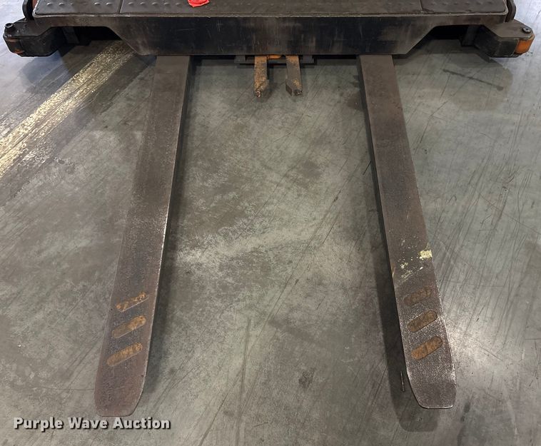 image for item EU7002 2017 Crown SP4050-30 order picker