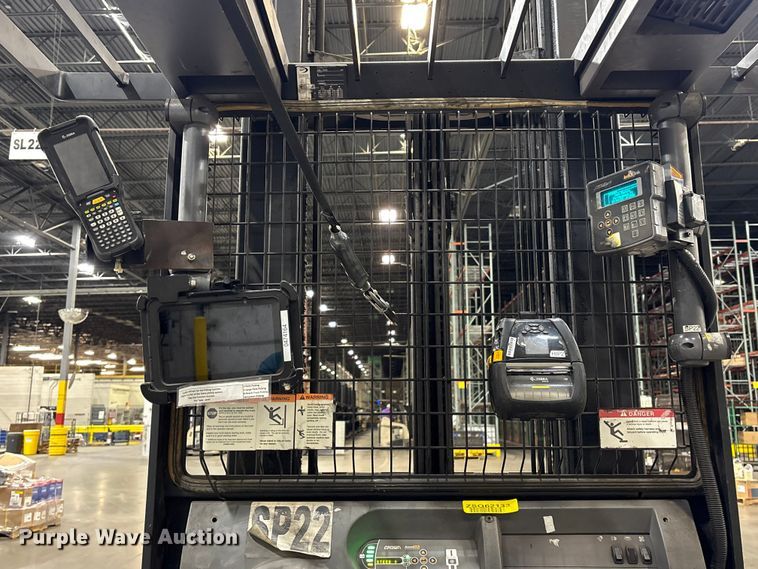 image for item EU7004 2018 Crown SP4050-30 order picker