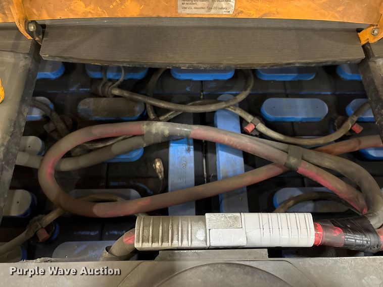 image for item EU7004 2018 Crown SP4050-30 order picker