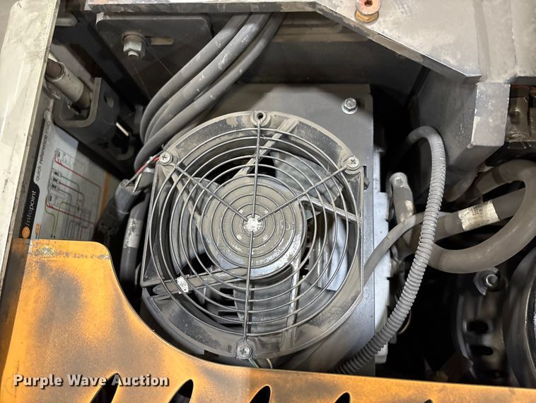 image for item EU7004 2018 Crown SP4050-30 order picker