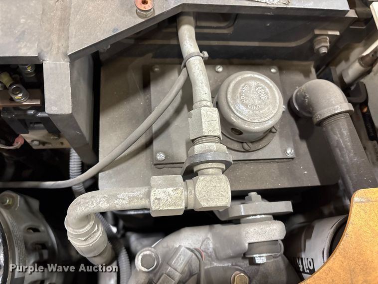 image for item EU7004 2018 Crown SP4050-30 order picker