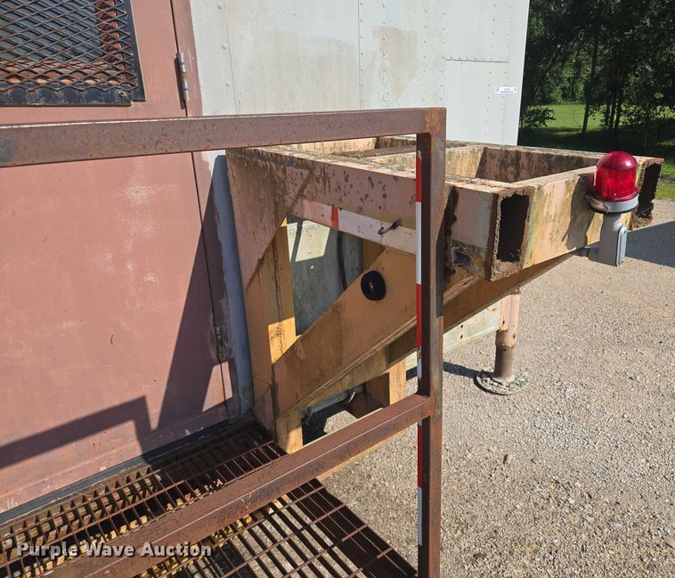 image for item EV1549 Loading dock