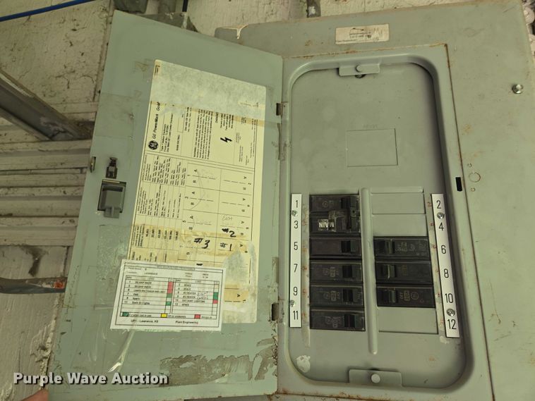 image for item EV1549 Loading dock