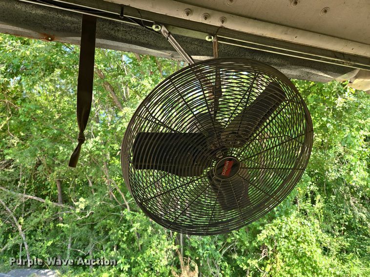 image for item EV1549 Loading dock