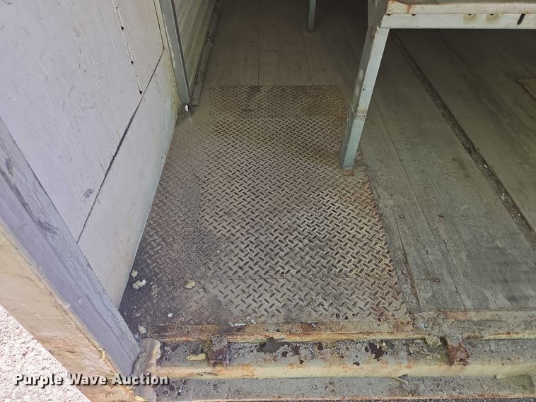 image for item EV1549 Loading dock