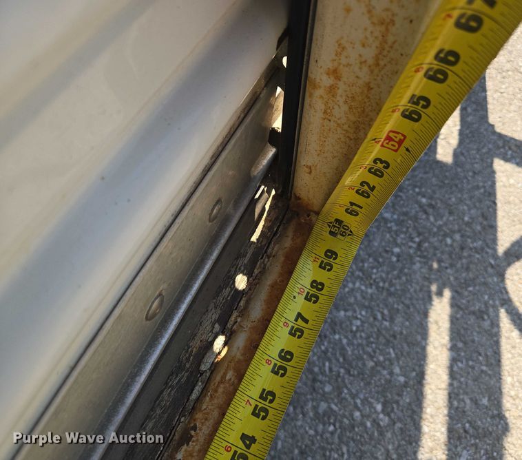 image for item EV1550 Loading dock