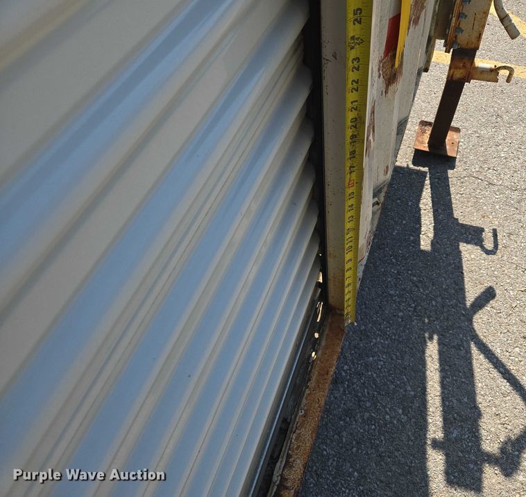 image for item EV1550 Loading dock