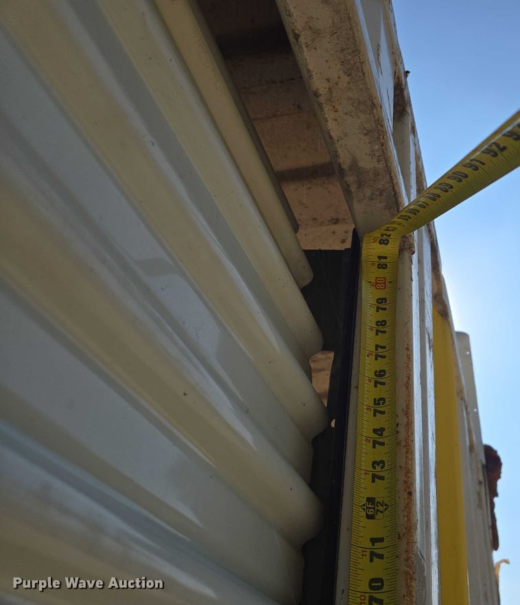 image for item EV1550 Loading dock