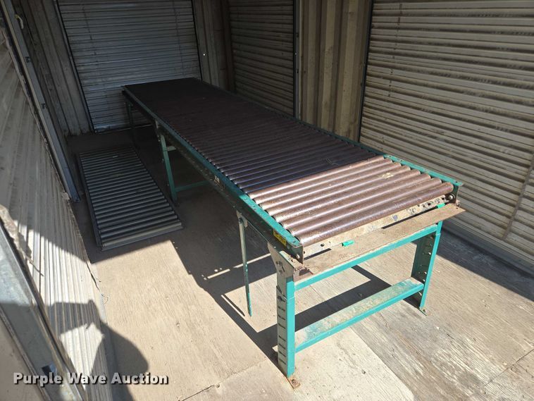 image for item EV1550 Loading dock