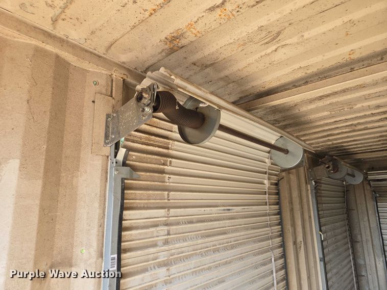 image for item EV1550 Loading dock