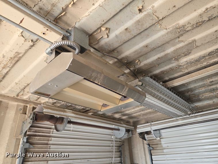 image for item EV1550 Loading dock