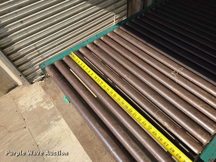 image for item EV1550 Loading dock