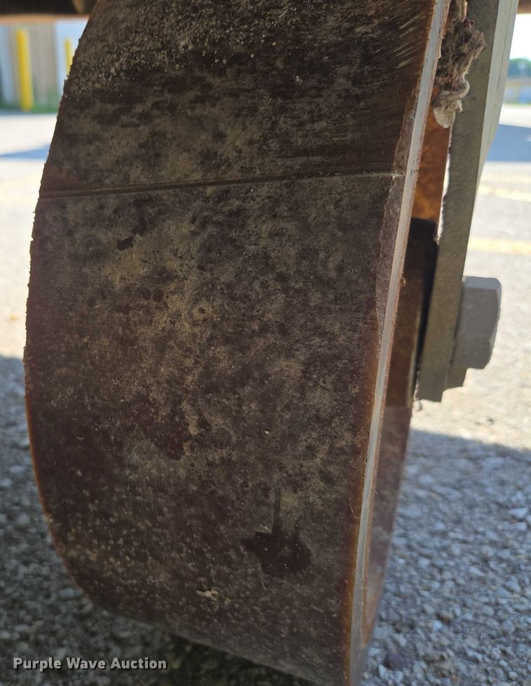 image for item EV1550 Loading dock