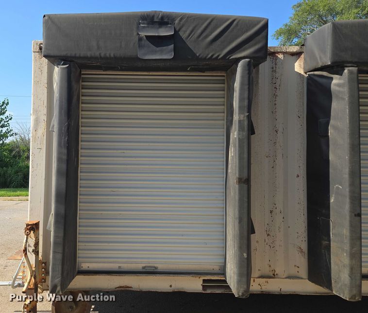 image for item EV1551 Loading dock