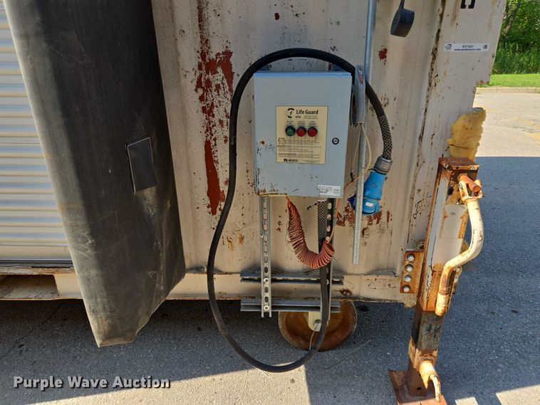 image for item EV1551 Loading dock