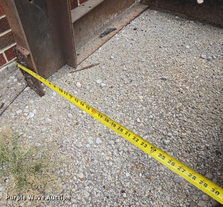 image for item EV1629 Cantilever racking 