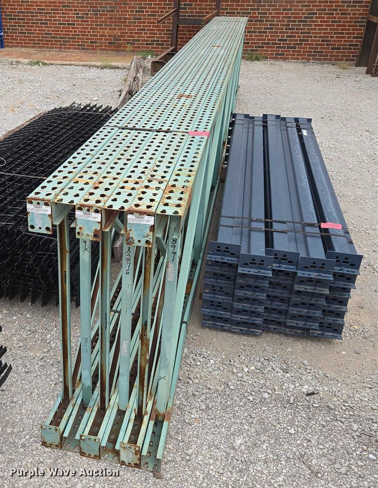 image for item EV1630 Pallet racking 