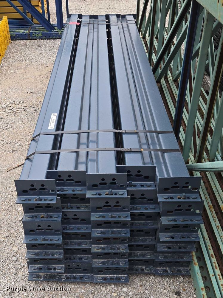 image for item EV1630 Pallet racking 