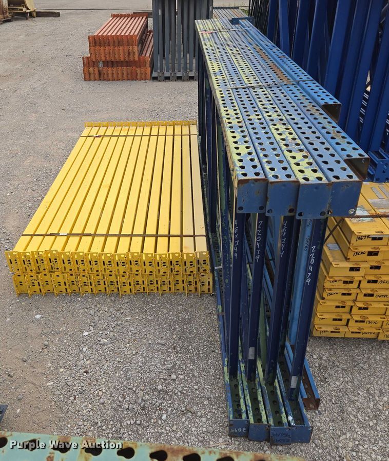 image for item EV1631 Pallet racking