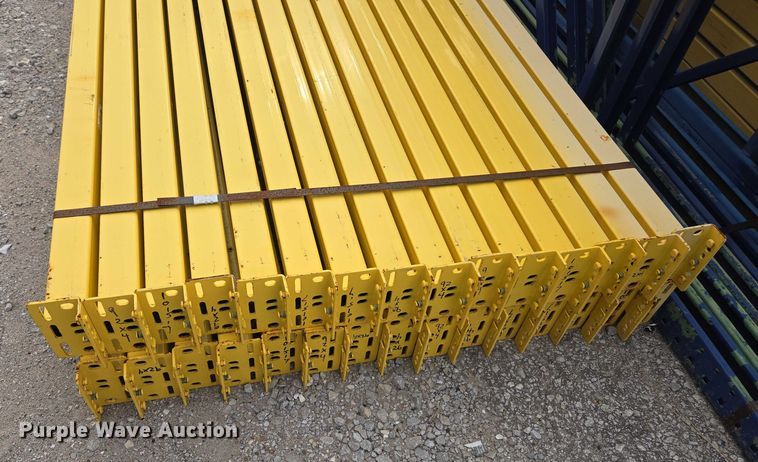 image for item EV1631 Pallet racking