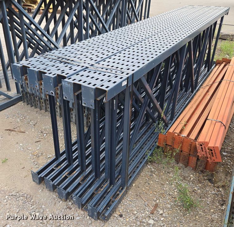 image for item EV1632 Pallet racking