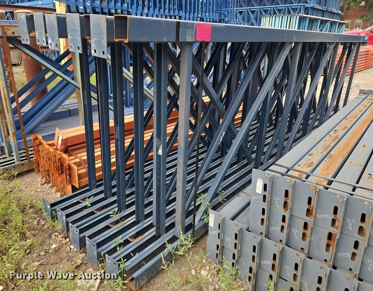 image for item EV1632 Pallet racking