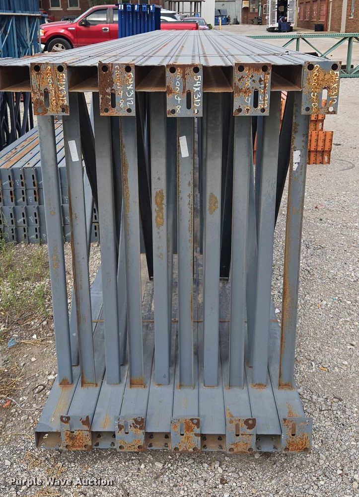 image for item EV1633 Pallet racking