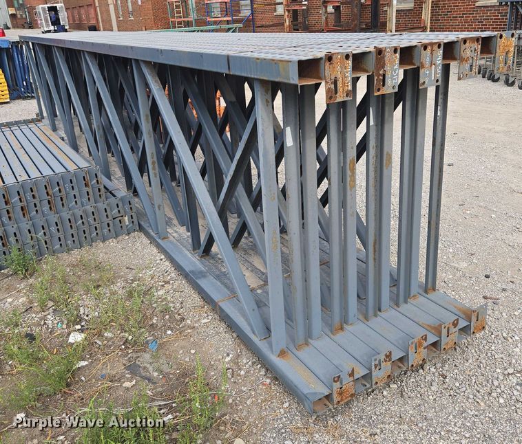 image for item EV1633 Pallet racking