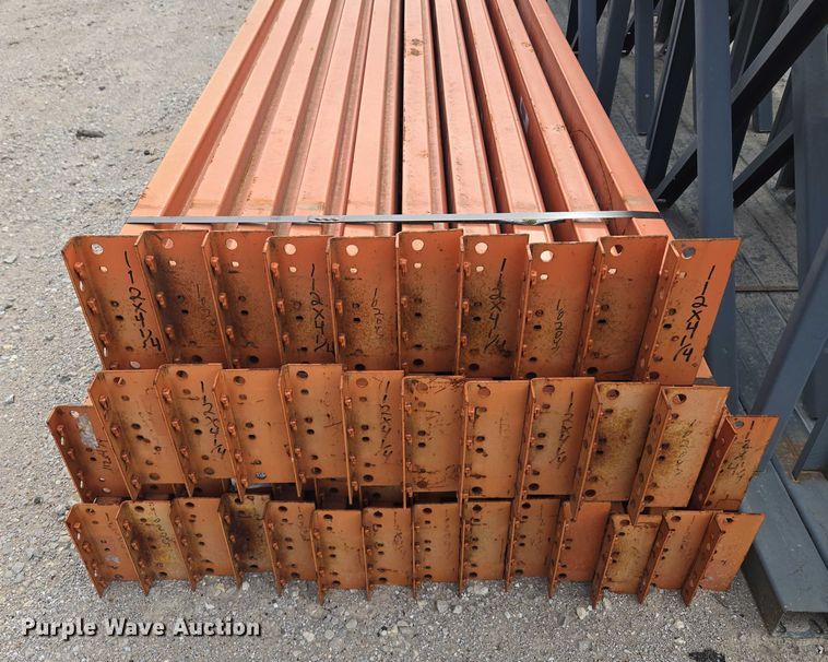 image for item EV1633 Pallet racking