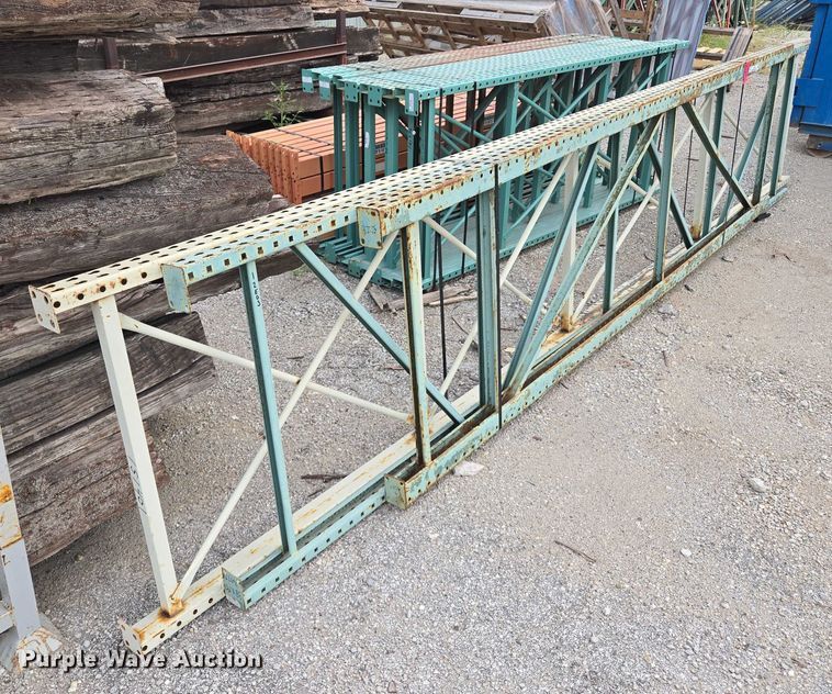 image for item EV1635 Pallet racking 