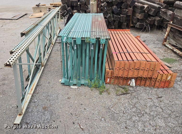 image for item EV1635 Pallet racking 