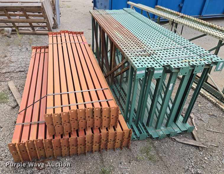 image for item EV1635 Pallet racking 