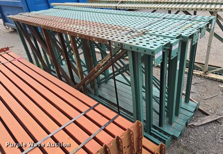 image for item EV1635 Pallet racking 